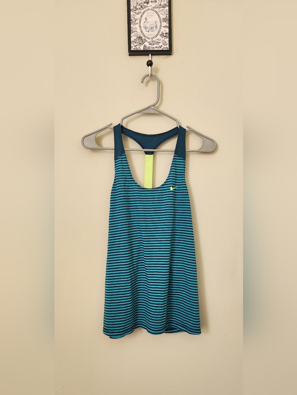 Nike Racerback Workout Tank Size L